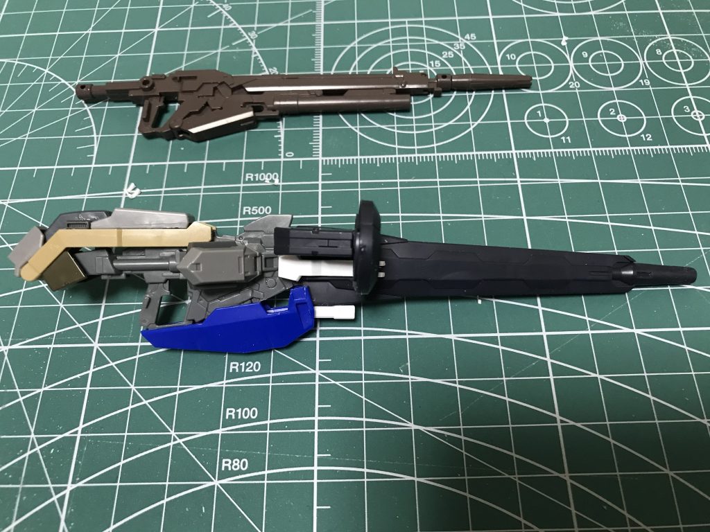 パーツを切り張りした段階ではこんな感じでした