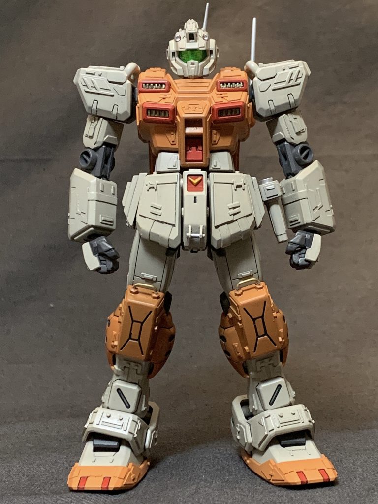 正面素立ちキットの短足感を逆手にとって、マッシヴになったと思います