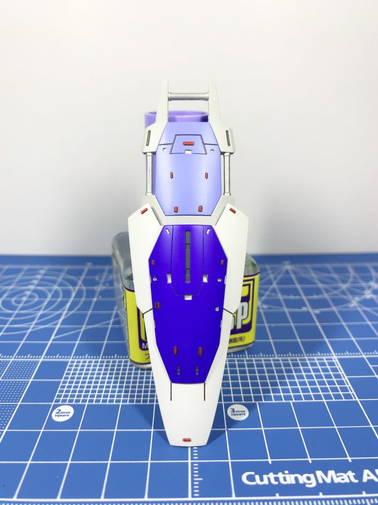 各所にレッドポイントをいれています。