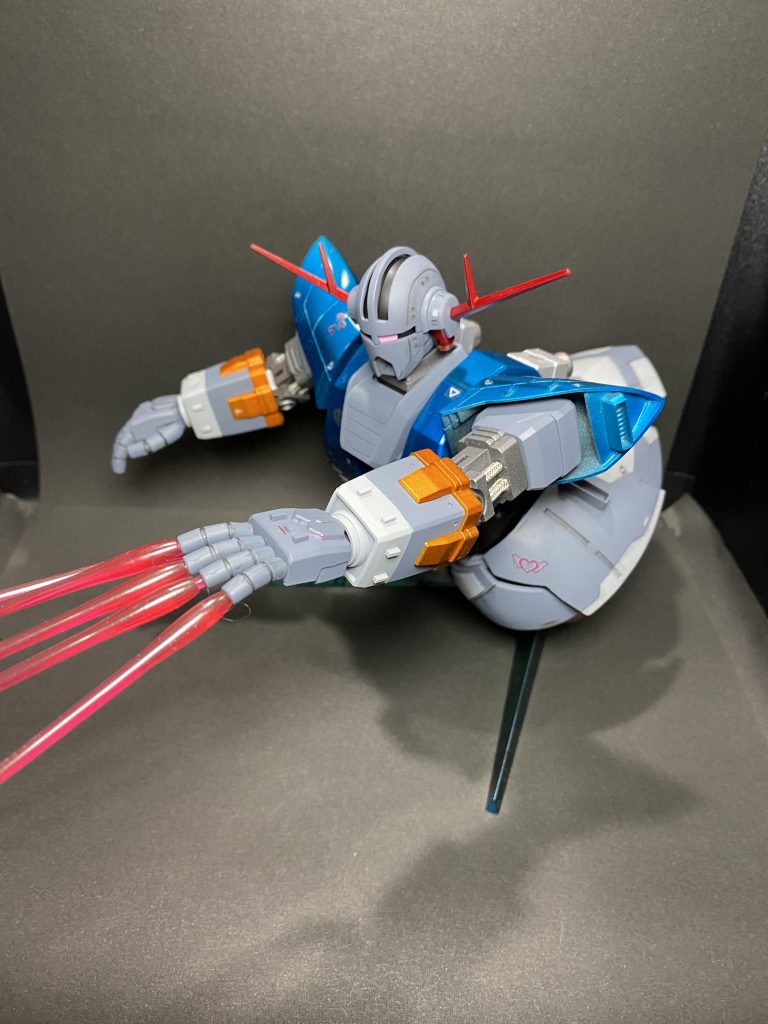 余ったビームサーベルを付けてビーム発射