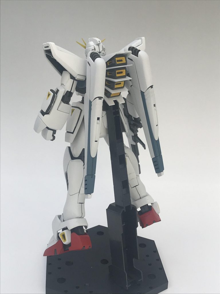 自分がガンプラを始める切っ掛けとなったのがF91です。今年で30周年らしいですね。当時は劇場で観ることはできませんでしたが、フィルムコミックを買ってもらって何回も読み返してたのを覚えてます。