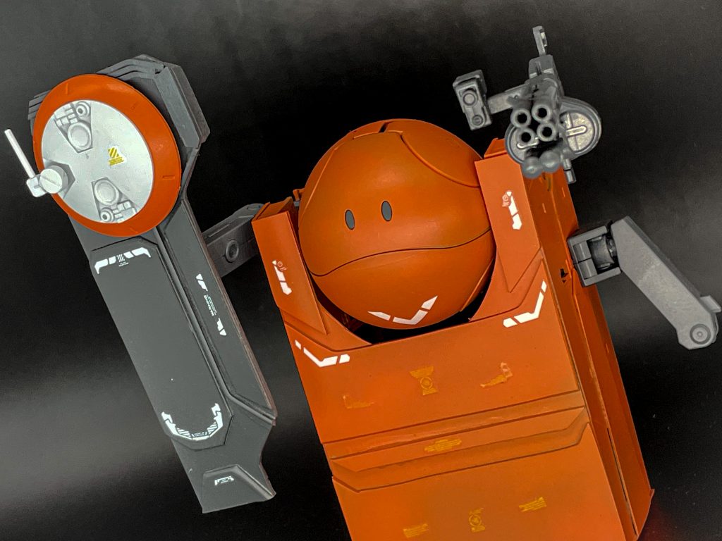 アームで武器を持たせることもできますよ(≧▽≦)ゞ