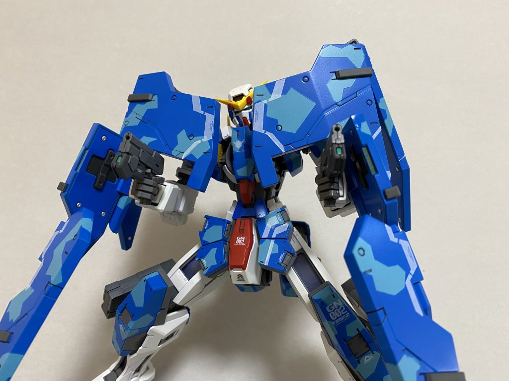 シールドからちょっと出して撃つことも可能フルシールドが本当にかっこいい