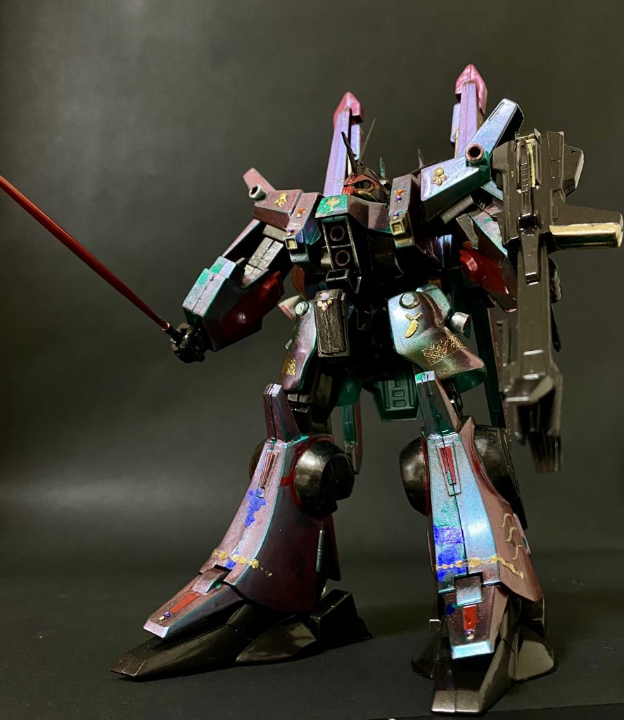 旧キットのようなドッシリとした形も味がありますよね👍