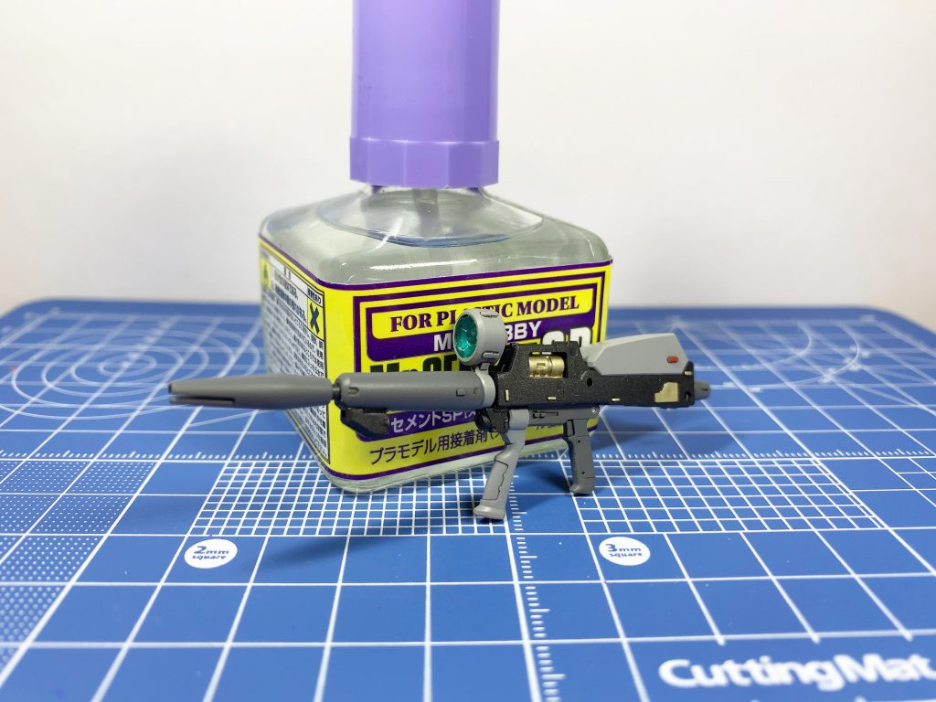 色分けが寂しいところはガンメタル、Nグレー、ジャーマングレーの3色を使ってカラフルに仕上げています。