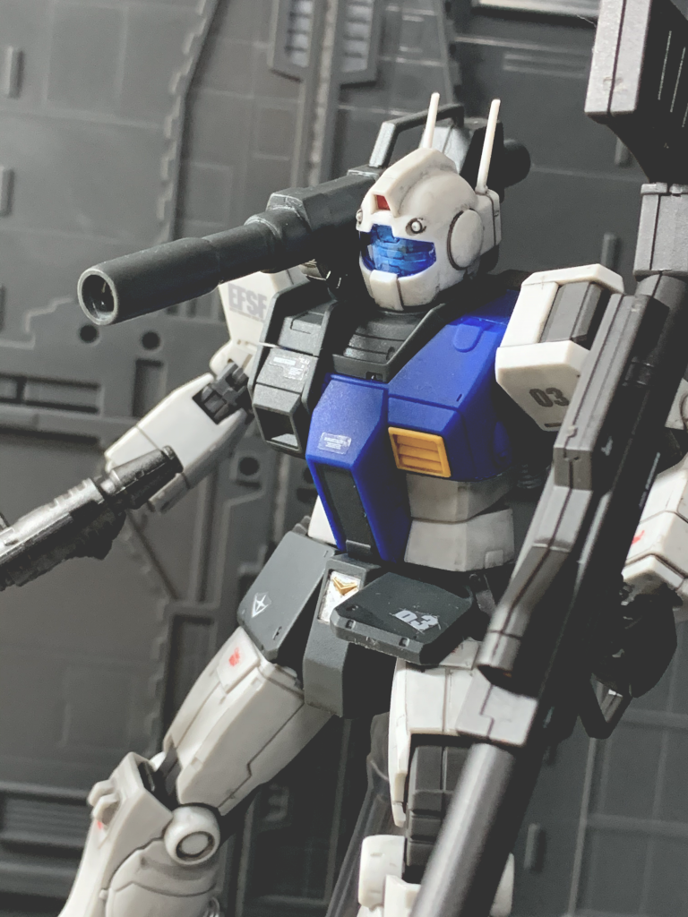 360mmキャノン砲。キャノン砲かっこいいんですが、頭部との干渉がどうしても気になりますね・・・。