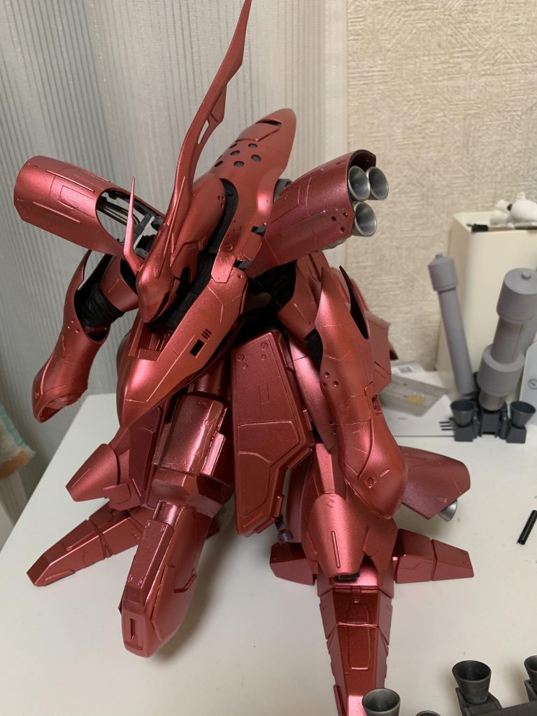 全塗装も初めてでしたので、塗りながらコツを掴めるようにしてました。スプレーで行こうかと思ってましたが、途中でコンプレッサー買いました。
