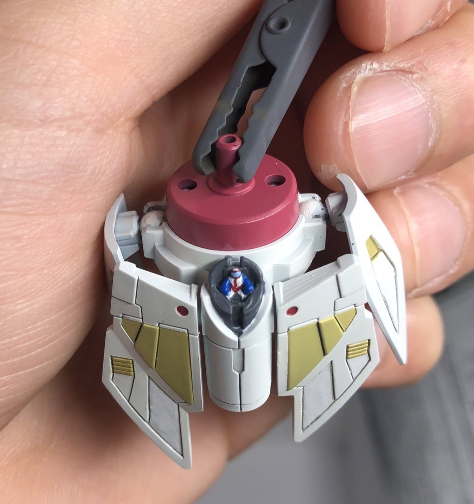 144でコックピット内見えるのはムリ笑