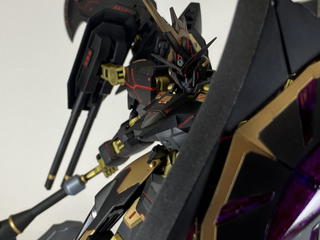 盾で防御しつつ大斧のタイミングを伺う感じ