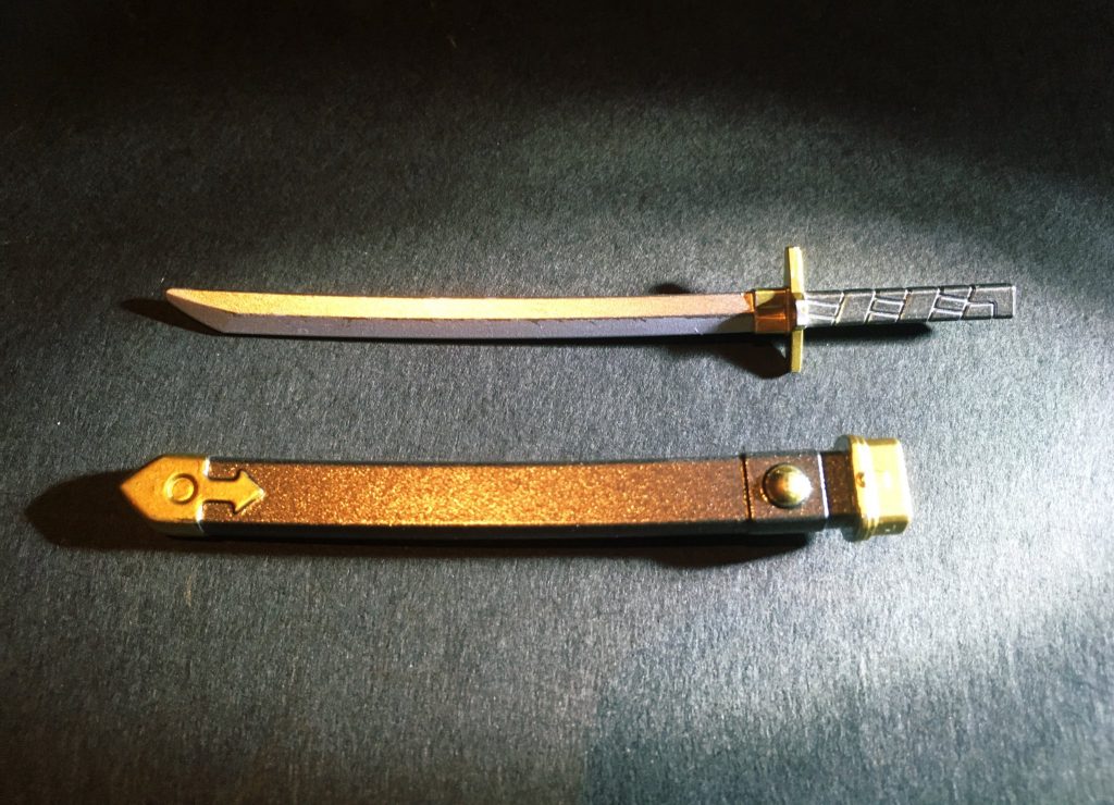 【千子村正】三河徳川武士団に重用された伊勢国桑名千子派の祖・村正の鍛刀。本作は号も銘も無き数打物(量産刀)の一振りに過ぎないが、極めて実戦刀然とした斬れ味は抜群で、長政の優れた戦闘術も相まってアユタヤの猛者達を驚嘆させた。王都近郊の遺跡からは実際に同時代の日本刀が発掘されている。