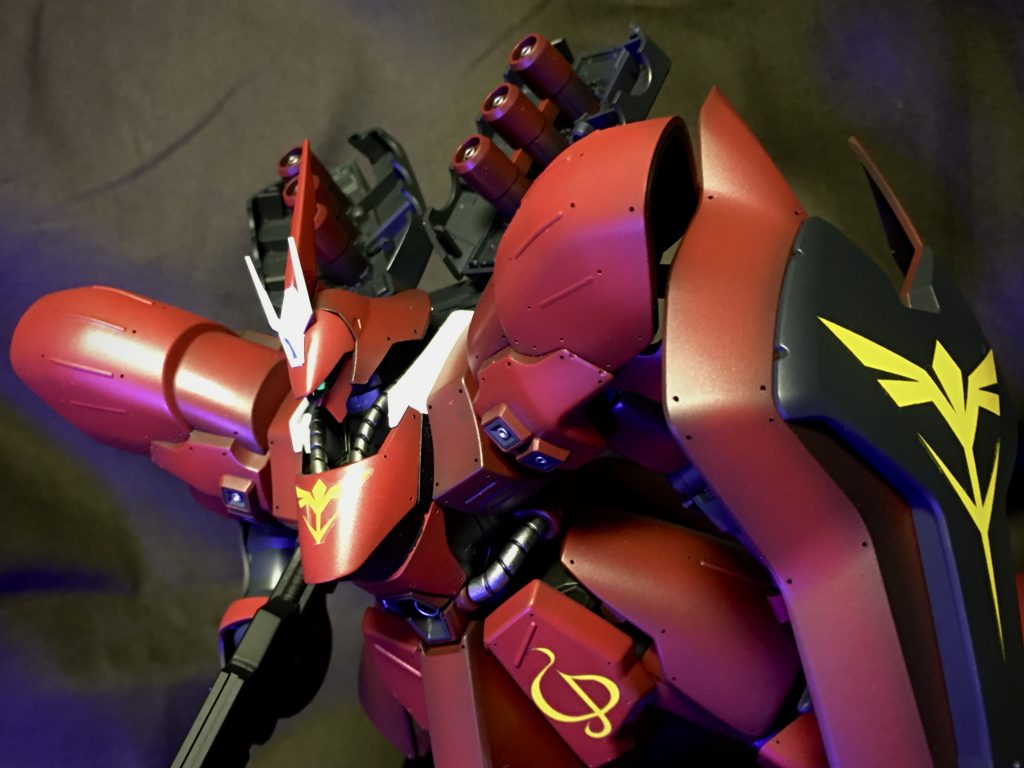 デカールを間違えてMG用の物を買ってしまい、、、そのまま貼っていますが、これはこれで有りかと思いました！