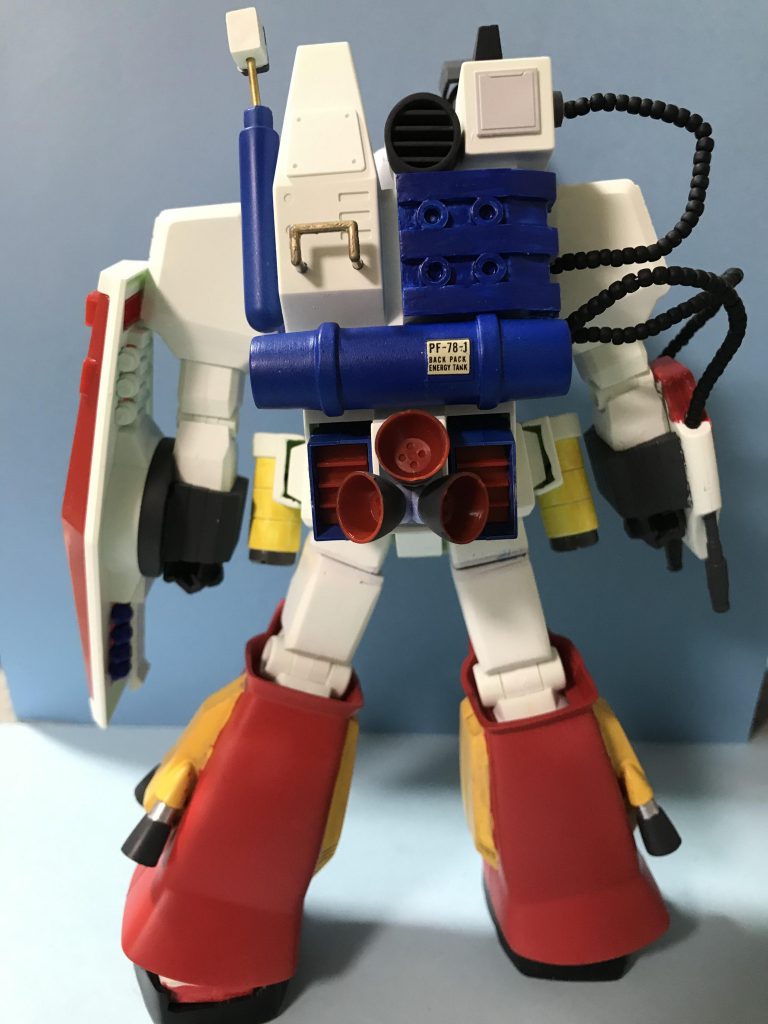 情報量がおおくて背面もカッコいいです( ̄▽ ̄)