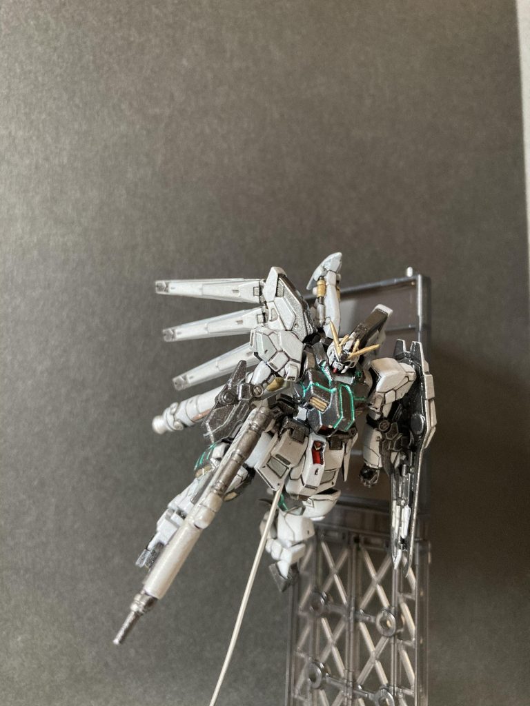 やや正面俯瞰から。