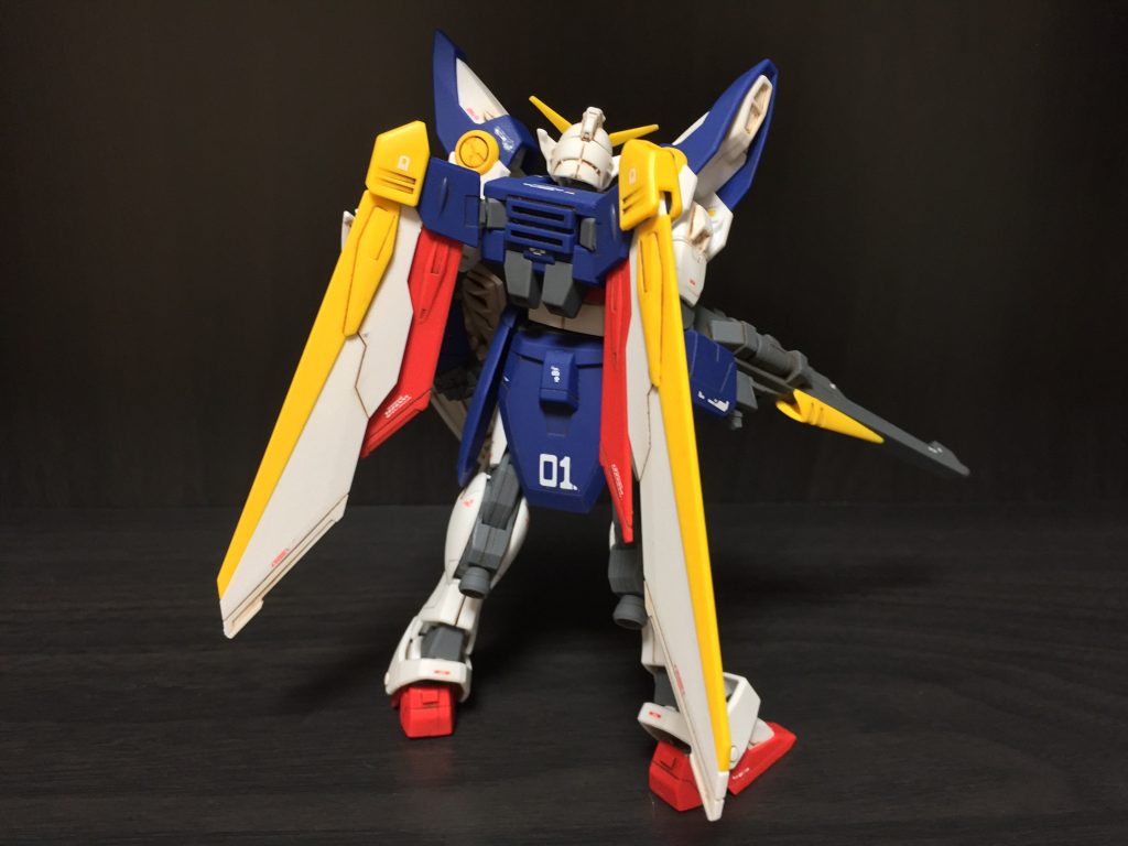 子供の頃大好きだったウイングガンダム。扱いの雑さを知るのは大人になってから。