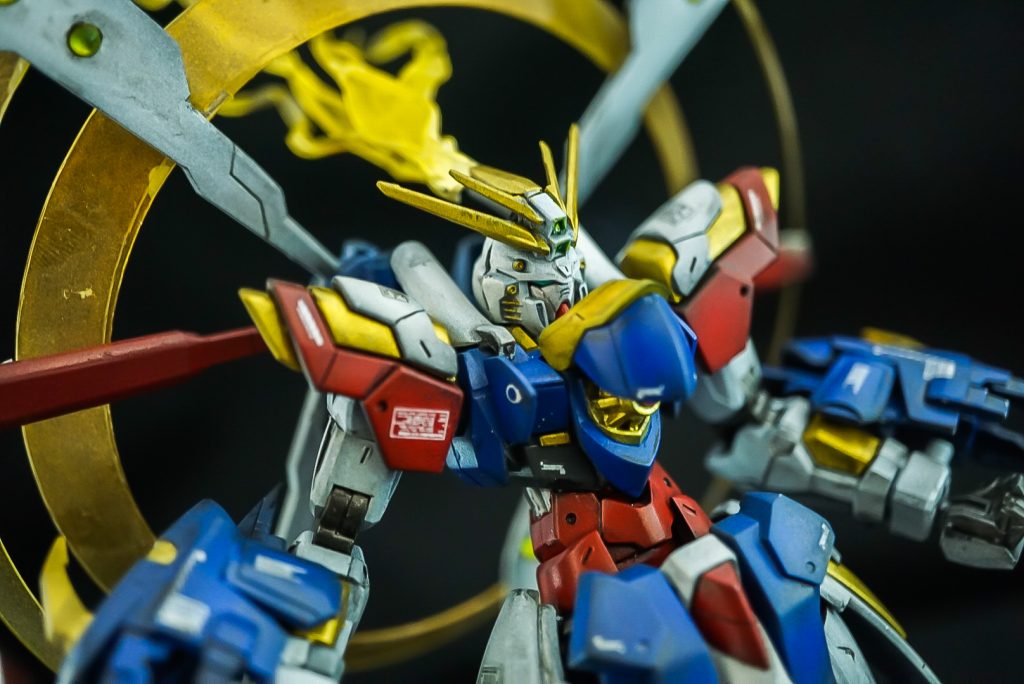 ハイパーモード(エフェクト有日輪は明鏡止水時のような金色頭頂部から頭髪のように電気を帯びたエネルギーが噴出