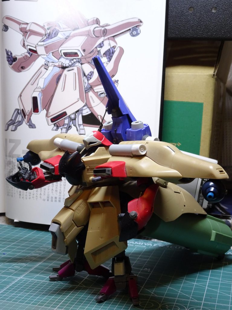 設定画とツーショット。