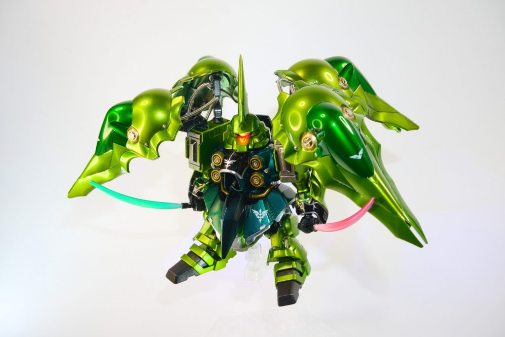 白撮影②胸部に計６個のICソケットを使用しています。