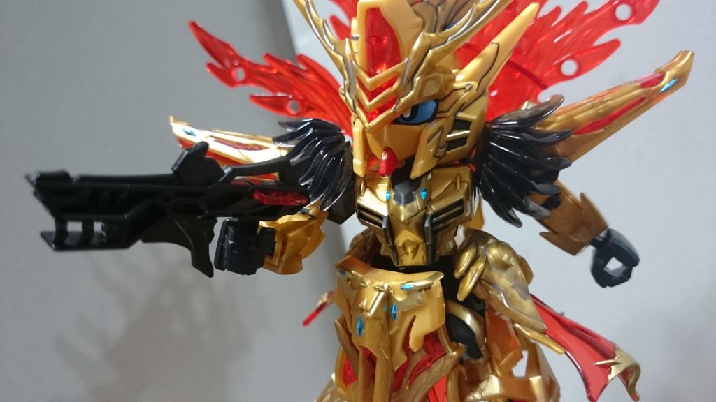 ・百来・フレイムメモリモチーフはどう見てもヒャクライっス。こちらデバイスとなっており、フレイムメモリを挿入可能