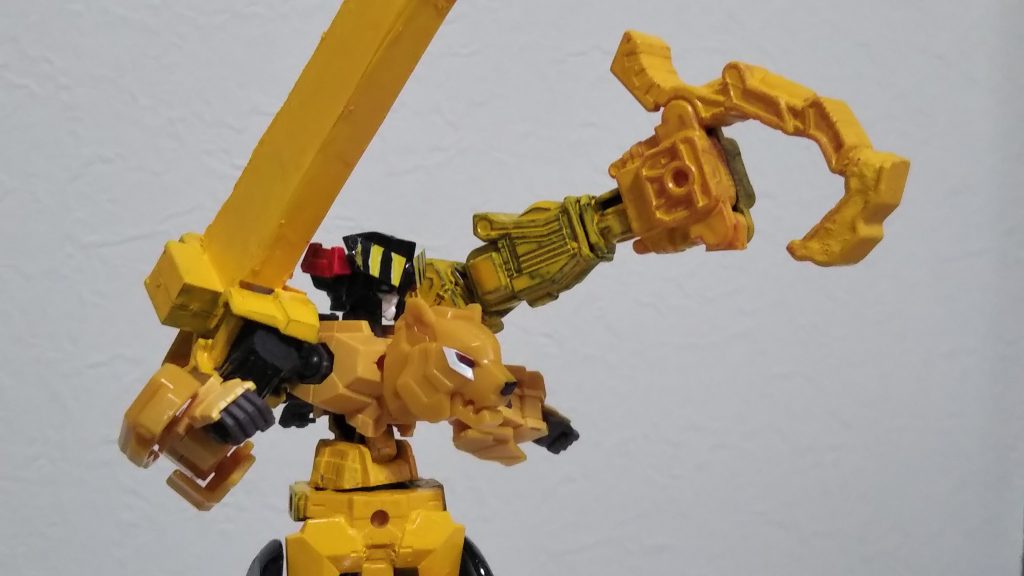 タイガーショベルパワージョーが変形したショベル部分はキラメイジャーのミニプラをいじって再現