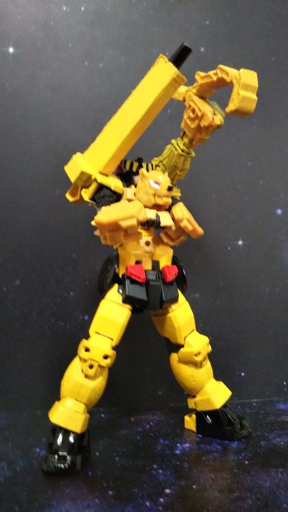 ブレイブアップ！ビルドタイガー！！「ビルドタイガァァァァァァ！」まずは合体した時のポーズからセリアの背景シートを使えばそれってぽく見えます👍️