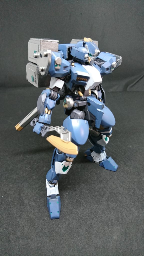 ガンダム・バティン–6枚目/制作者:カルシウムボンバー