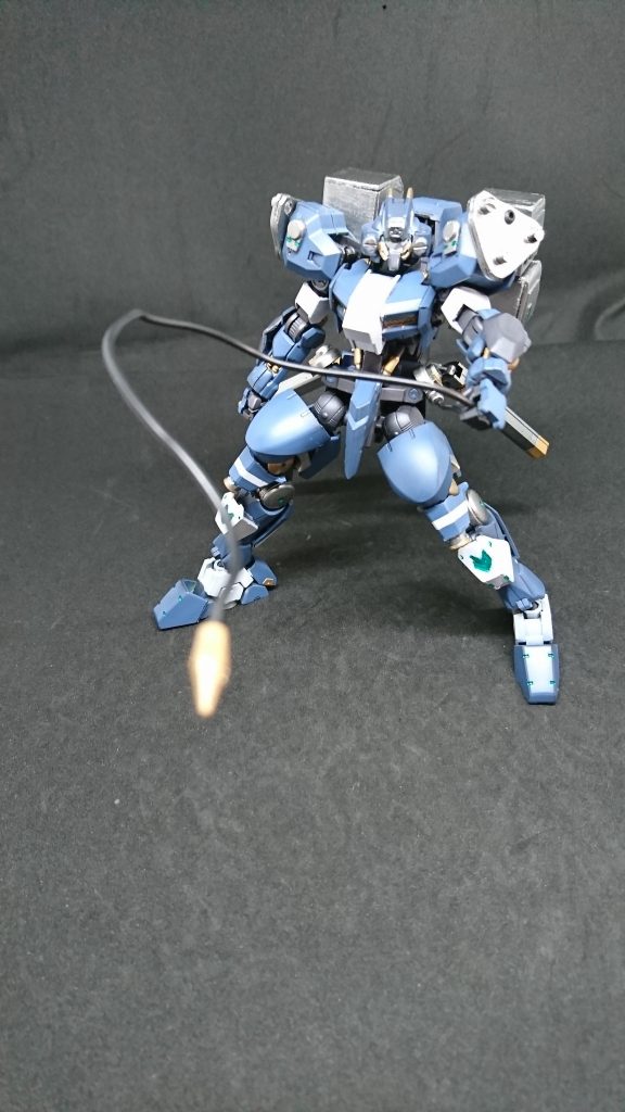 ガンダム・バティン–9枚目/制作者:カルシウムボンバー