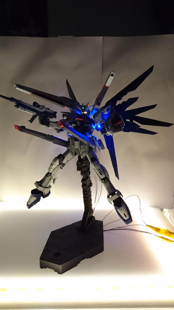 やっぱフラッシュライト使わずに撮った方が栄える