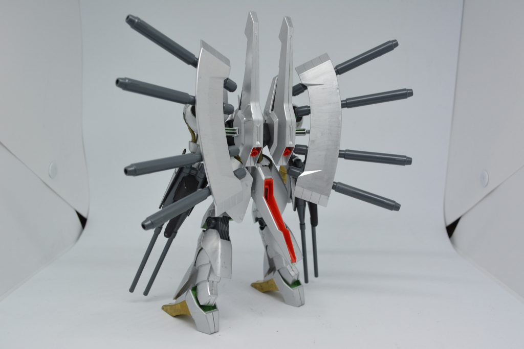 背面