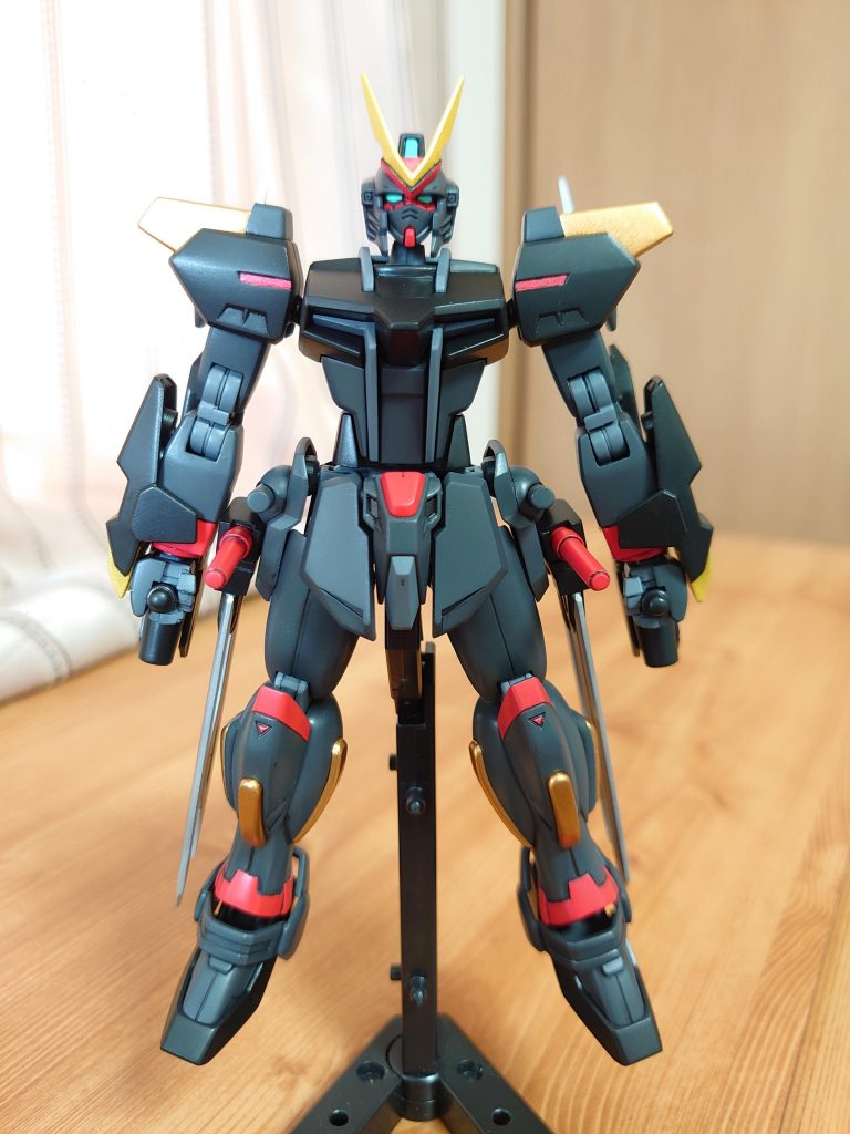 バックパック取ると身軽な感じ。機体カラーはなぞの食通さんの愛機を参考にしてます。