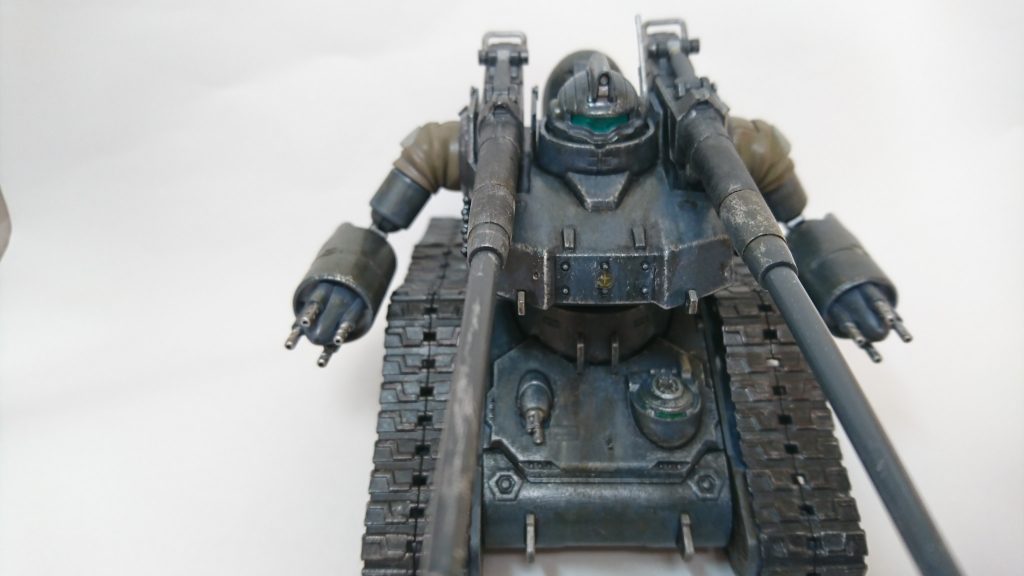 お気に入りショット①一番ウェザリングの具合が分かる写真ですね