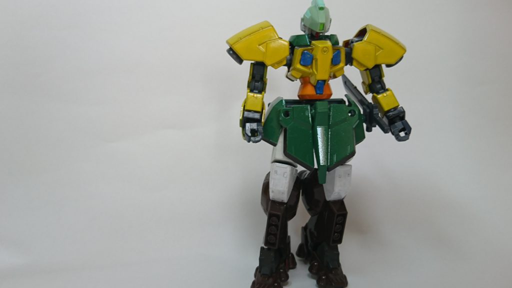 ふつうに立たせてみた状態がこちら