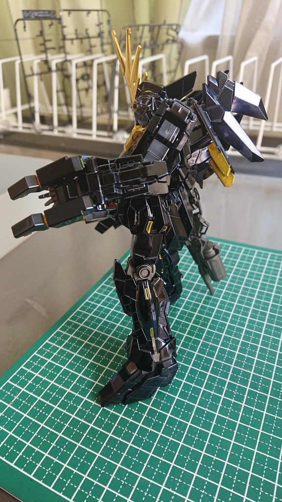 #9 HGバンシィノルン チタニウムフィニッシュ–2枚目/制作者：玄