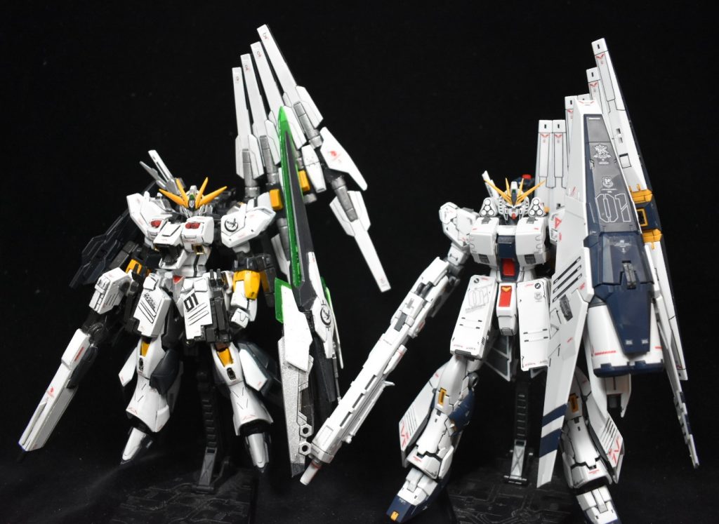 前に投稿したリボーンズガンダムと　やっぱりあんまり似てないですね