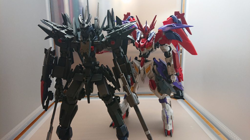 さらに特殊金属と鉱物を素材にすることでモビルスーツを生み出すことも可能ハザードグレイズを大量に生み出して総攻撃を仕掛ける