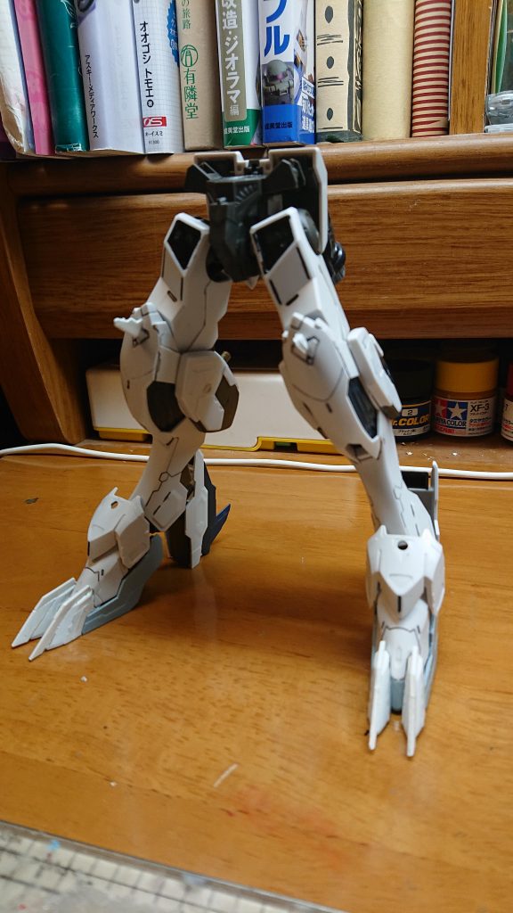 バルバトスヴォルフの軸がもげたので改造軸を使用思ったよりしっくりしています