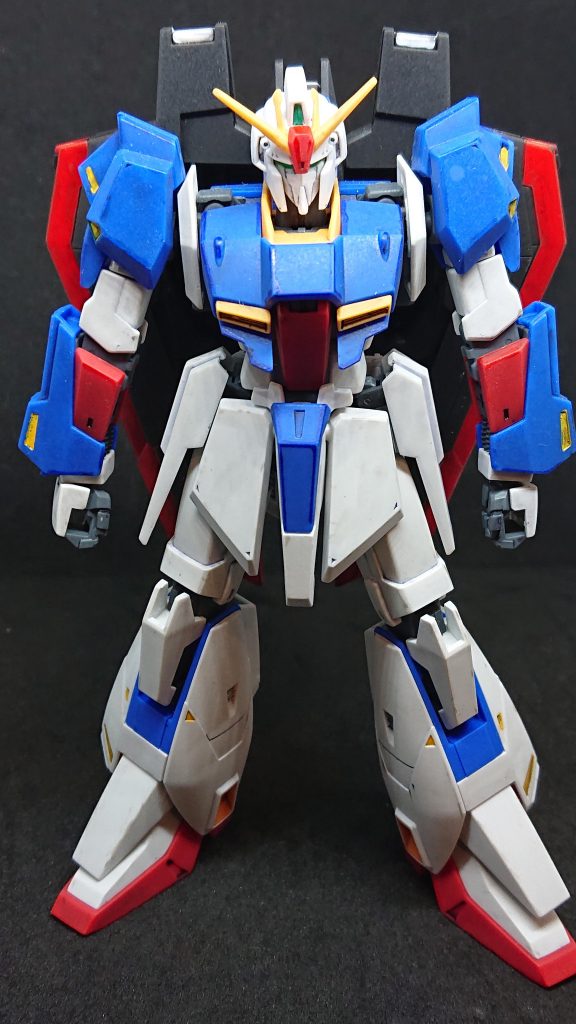 MSZ-006  ゼータガンダム–2枚目/制作者：ガンプラおじさん