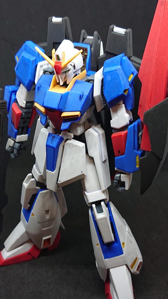 ブルーの部分もマーカーでハイライトっぽく。