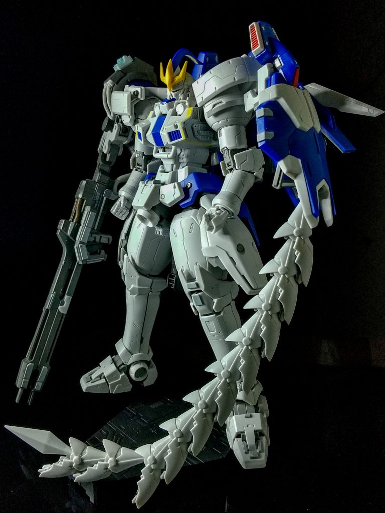 塗装前ヒートロッドの合わせ目消しが1番大変でした。