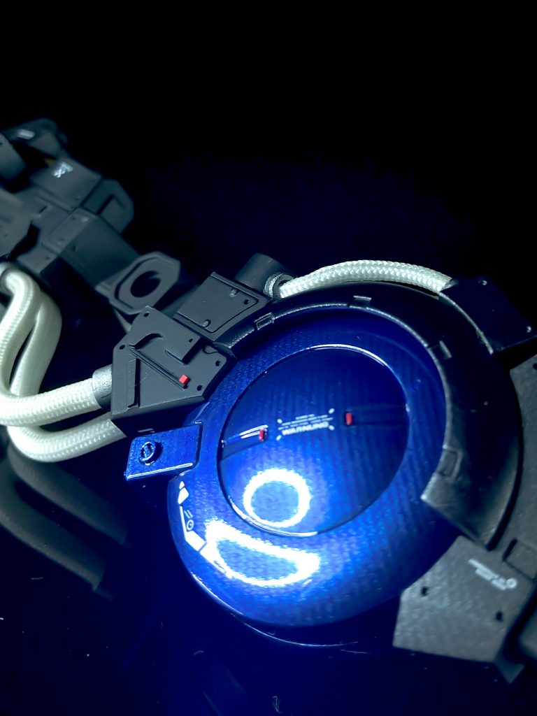 武器も強化&軽量化の為カーボン素材を多用パイプはワイヤーメッシュに交換