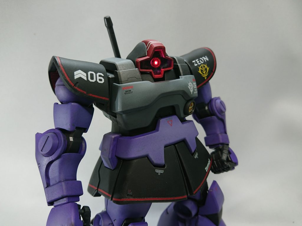 合わせ目消しは肩付近のみ、改造もしていません。