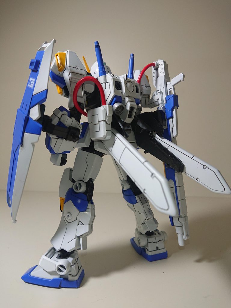 年明けから作り始めて、やっと完成。