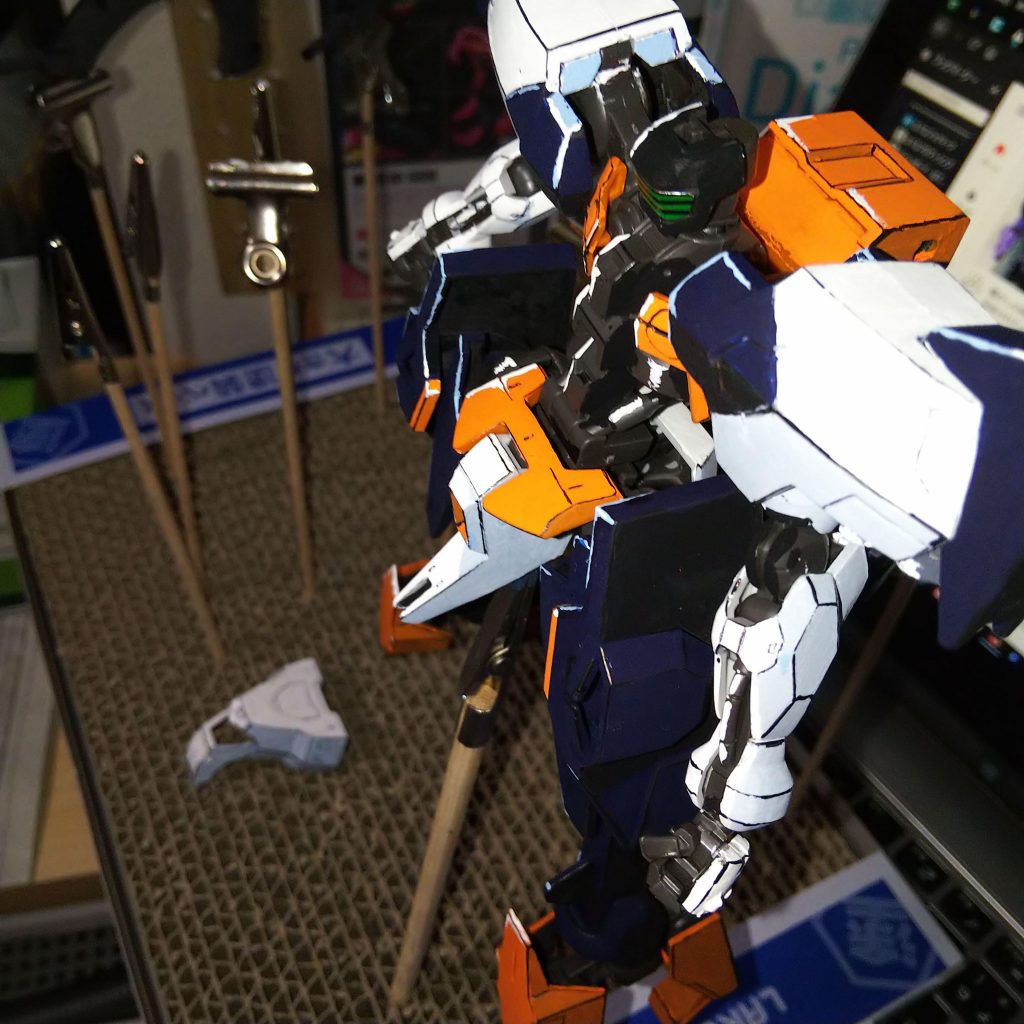 最後にハイライトを塗り、仕上げに水性トップコートを吹きました。