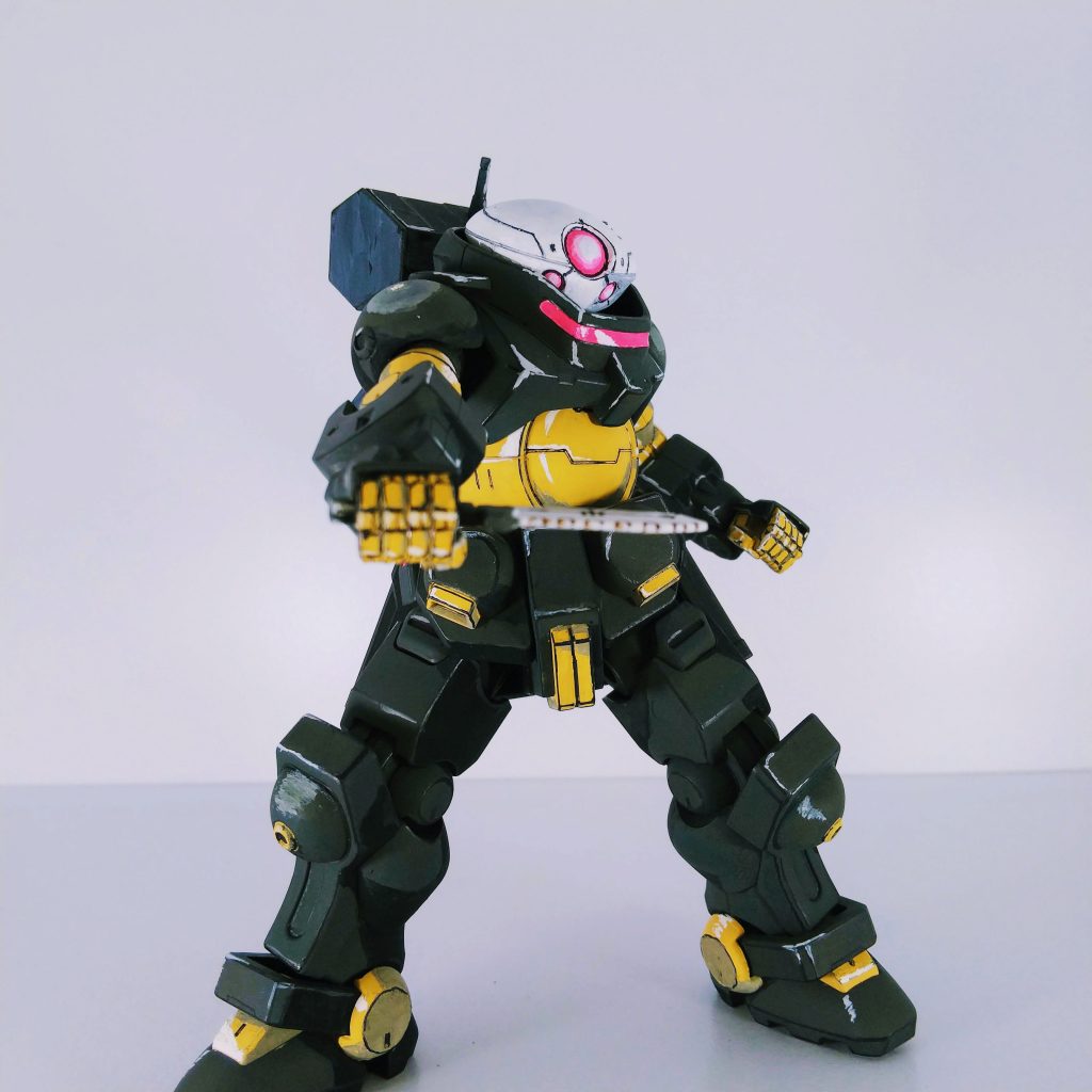 シールドとライフルは欠損したため、ナイフのみです。