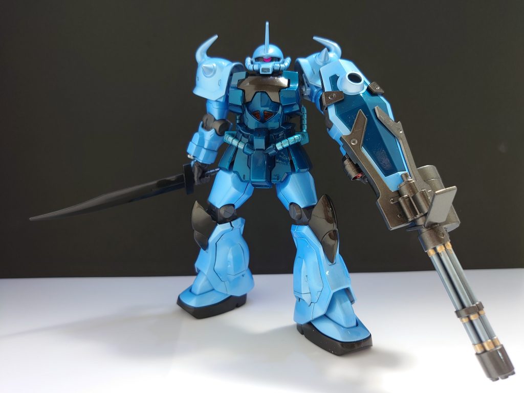 最後がグフカスタム。こちらもキャンディ塗装風に仕上げてみました。