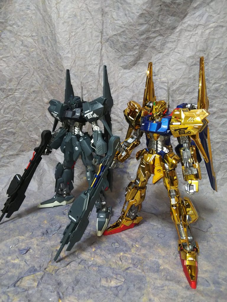 MG百式壊とツーショット