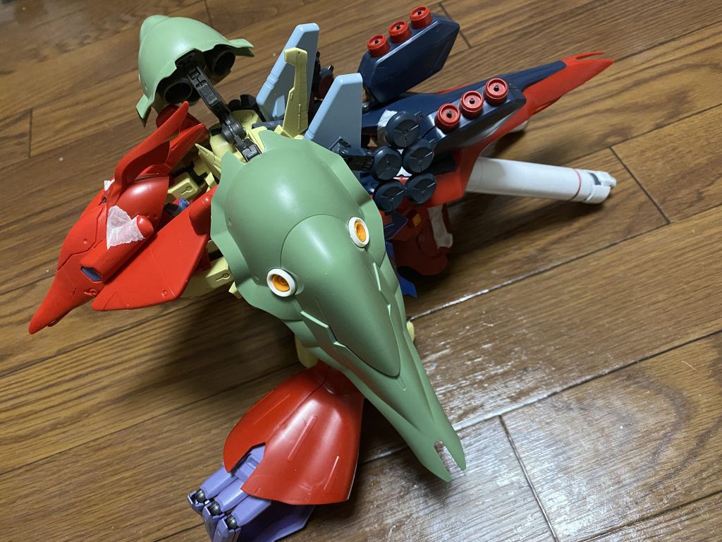 ないならつくればいいのよ！シャンブロもどき！ジオがベースだけど、本体の色で悩み中…はよ完成させたい。