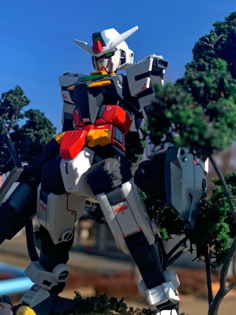 今回はコアガンダム単体をメインに製作してみました。