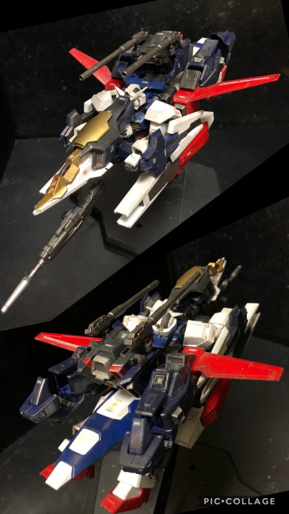 ウルフ「いたぜ、いたぜ!ゴキブリ共がよ!」フリット「ウルフさん!あれ!」ウルフ「MS型か。出やがったな、ゴキブリの親玉が!フリット!ウェアチェンジするぜ!」フリット「え?」ウルフ「空中戦だ!俺のスラスターをお前に貸してやる!」フリット「は、ハイ!」ウルフ「コレがガンダムAGE−1グラストロだ。」フリット「行きます!」ウルフ「しかし、あの敵の機体....動きが他の敵とまるで違う.....。....人間が乗ってる?まさかな。フリット!俺はAGE−ブルで支援するぜ。こういうのはガラじゃないがな、活躍の場を譲ってやるぜ、フリット!」