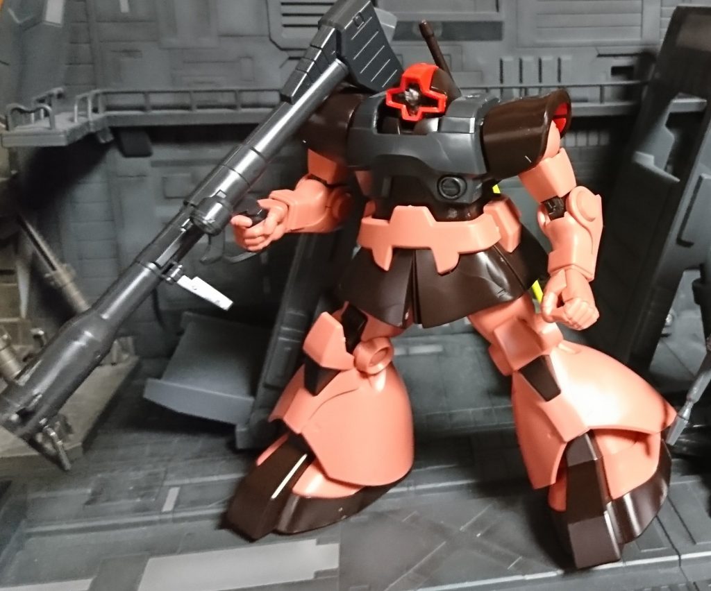 改造元のG3＆シャアドムセット　普通のドムの在庫がなかった・・・