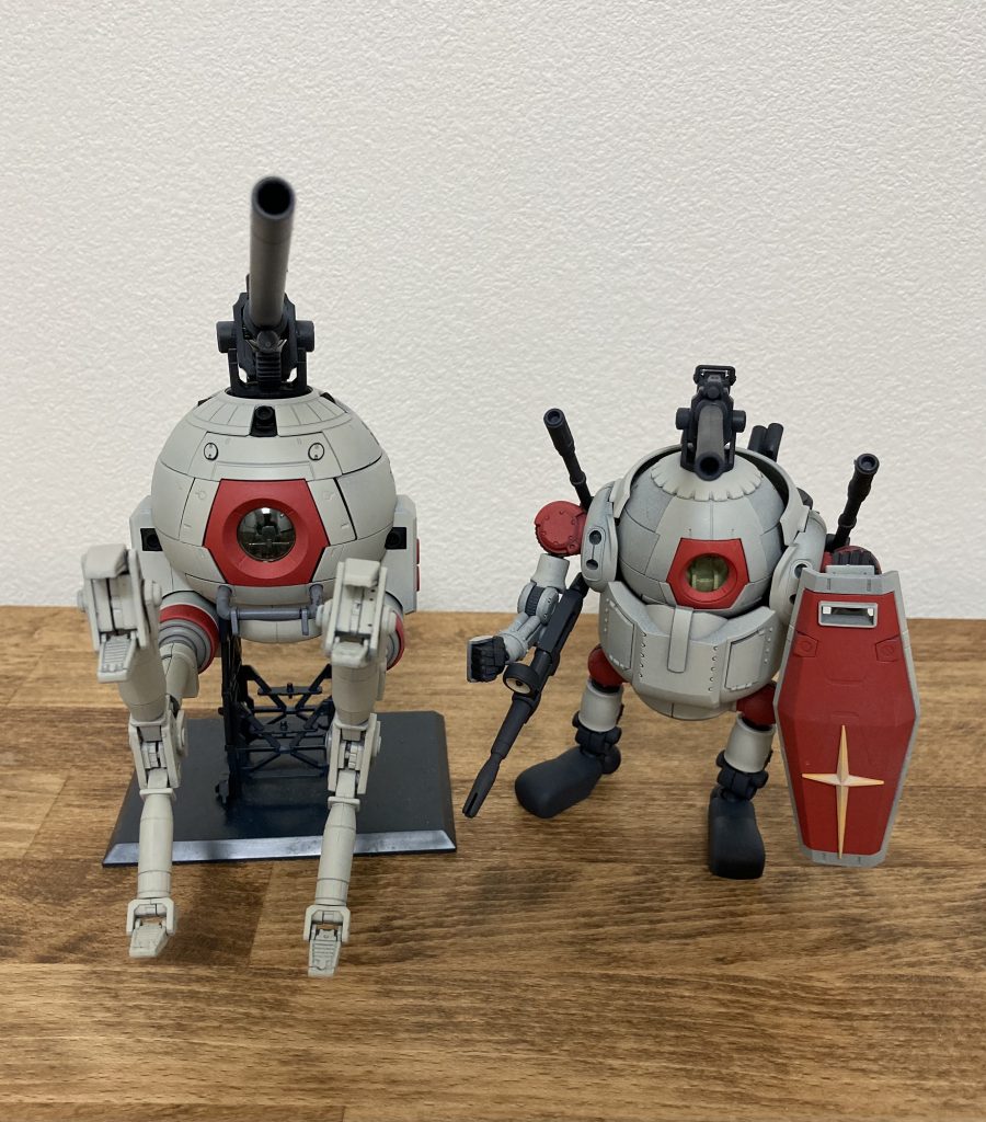 モビルハロから作ったボール君と一緒に。